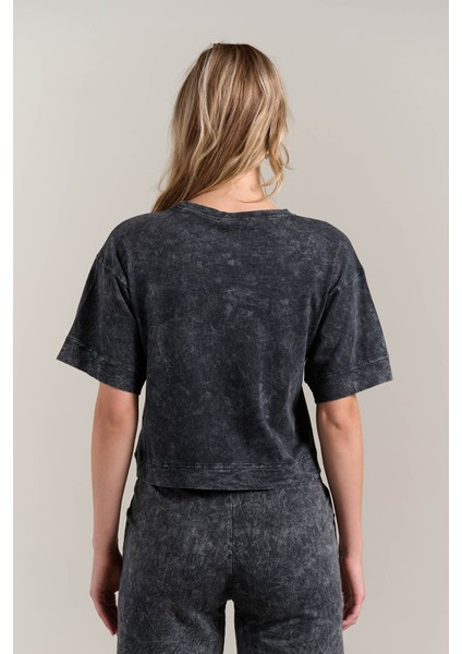 Kadın T-Shirt Yıkamalı209
