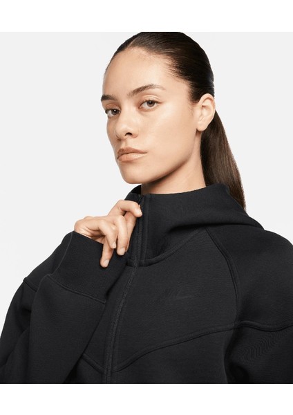 Nike Sportswear Tech Fleece Windrunner Siyah Kadın Fermuarlı Kapüşonlu Üst FB8338-010