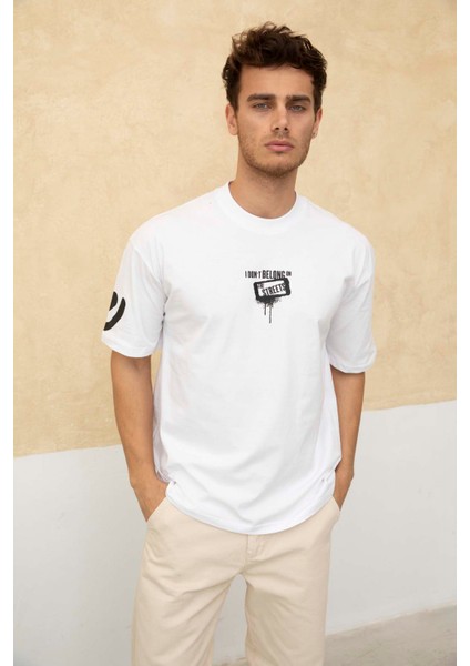 Erkek Ön ve Arka Baskılı Regular Fit T-Shirt fiyatları