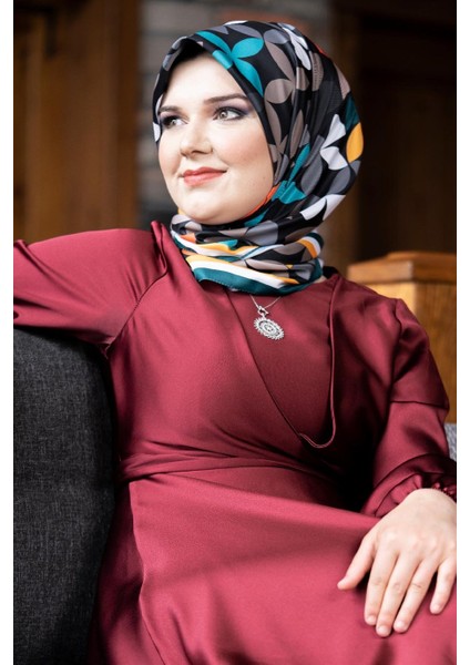 Laura Twill Eşarp Siyah fiyatları