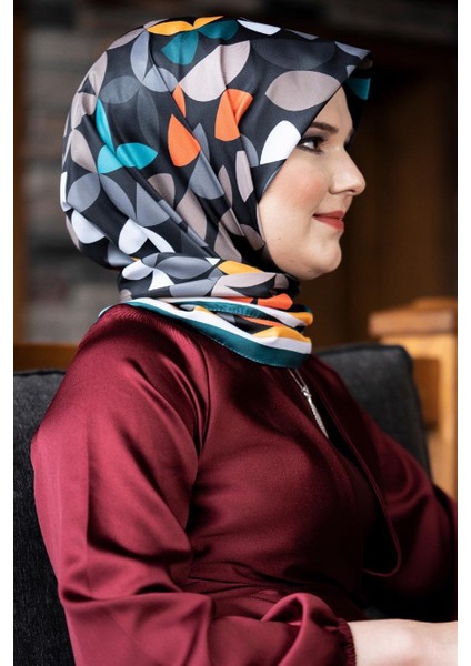 Laura Twill Eşarp Siyah modelleri