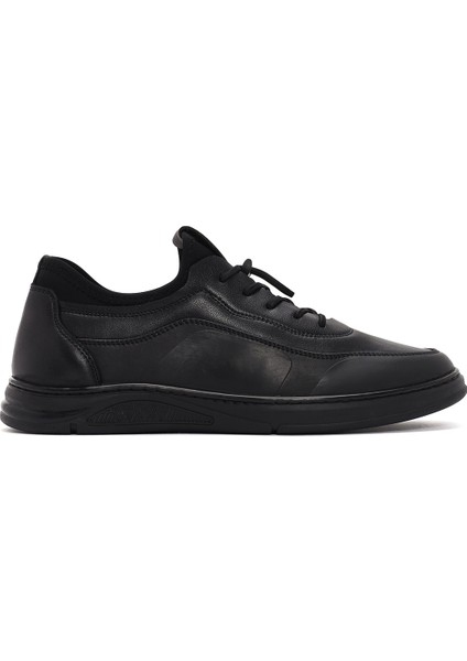 Erkek Siyah Bağcıklı Deri Sneaker 24SFD624118