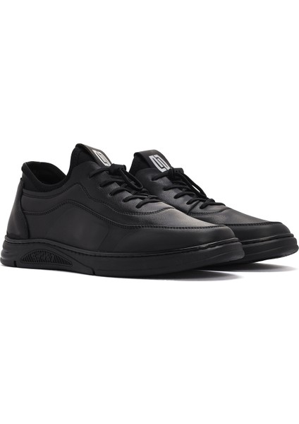 Erkek Siyah Bağcıklı Deri Sneaker 24SFD624118