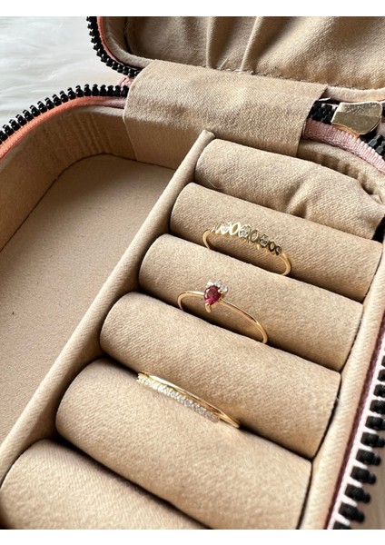 14 Ayar Altın Minimal Markiz Motif Yüzük KRS074-14GRZ fiyatları