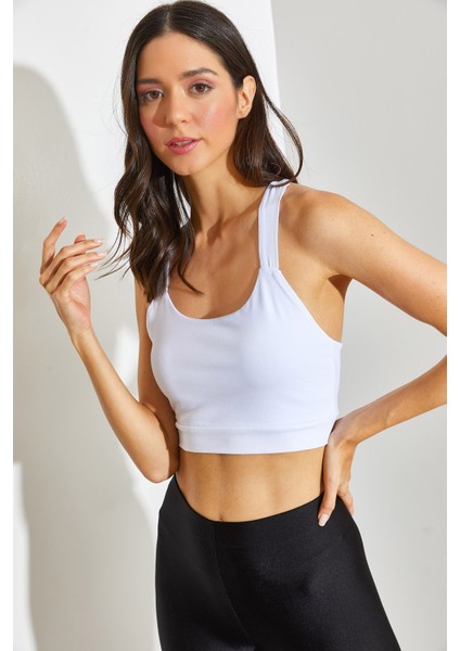 Kadın Sporcu Crop Atlet