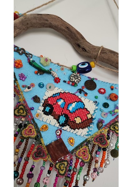 Duvar / Kapı / Balkon Süsü - Keçe Üzerine İğne Oyası / Dantel / Kanaviçe ve Boncuk Işlemesi / Nazarlık / Araba Detaylı Maşallah 28x29