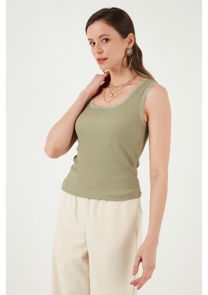 Slim Fit Kalın Askılı Dantelli Kare Yaka Bürümcük Atlet Bayan Atlet 5864979 indirimleri