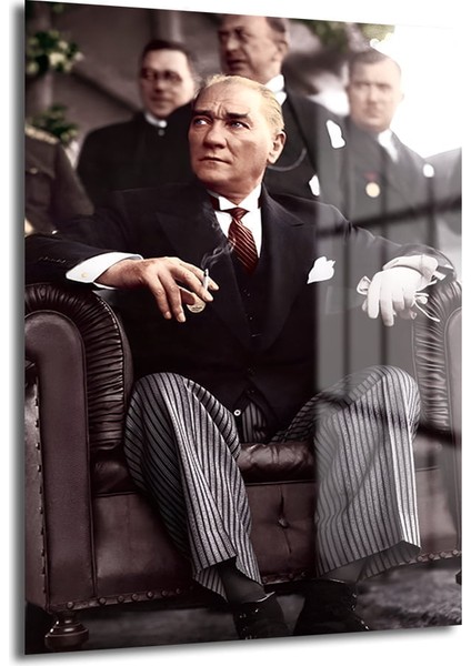Atatürk Dekorati̇f Di̇key Cam Tablo