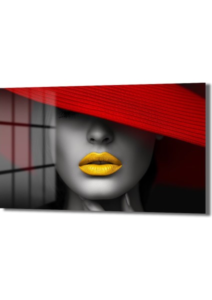 Kırmızı Şapkalı Kadın Cam Tablo fiyatları