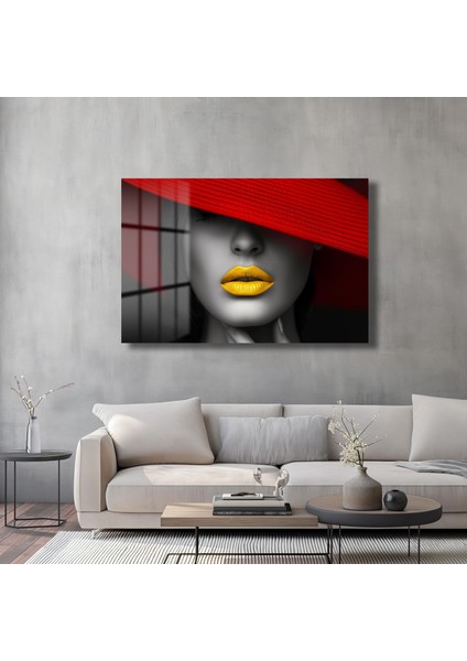 Kırmızı Şapkalı Kadın Cam Tablo indirimleri