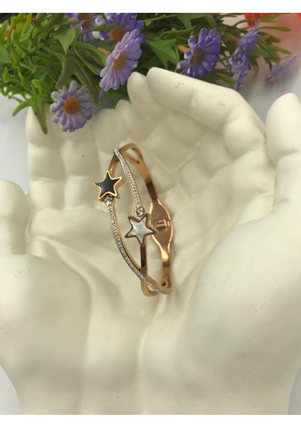 Sonsuzluk Kelepçesi Kararmaz Sonsuzluk Model Zirkon Taşlı Çelik Kelepçe Gold Yeni Sezon fiyatları