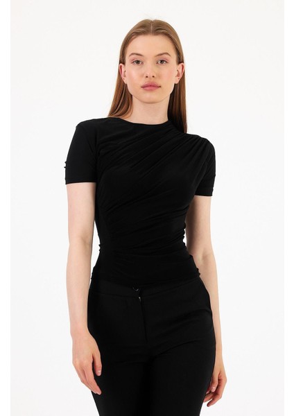 Büzgülü Kısa Kol Bluz modelleri