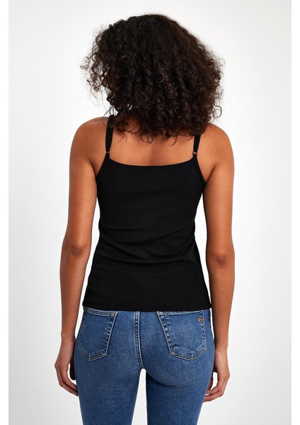 Dantel Işlemeli Ayarlanabilir Askılı Bluz indirimleri