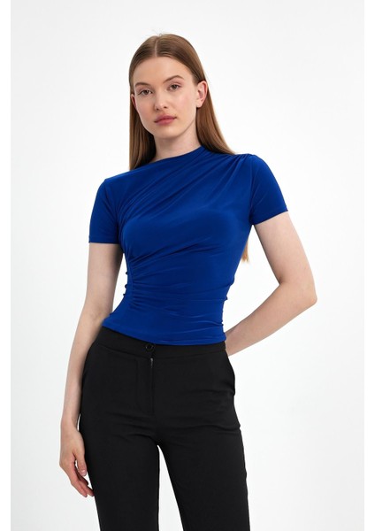 Büzgülü Kısa Kol Bluz indirimleri