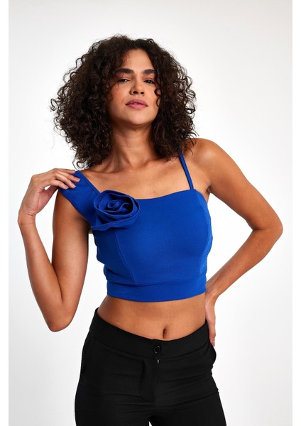 Volan Yaka Gül Detay Crop indirimleri