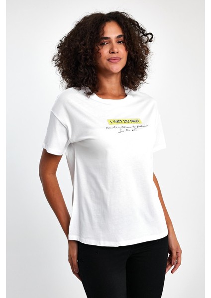 Kadın Beyaz T-Shirt indirimleri
