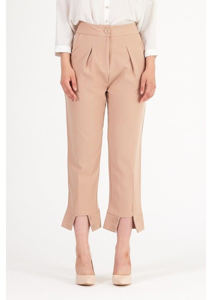 Paçası Düğmeli Pantolon