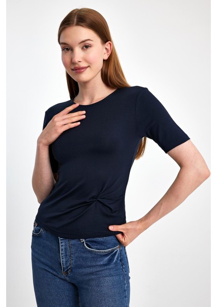 Bisiklet Yaka Büzgülü Tişört modelleri