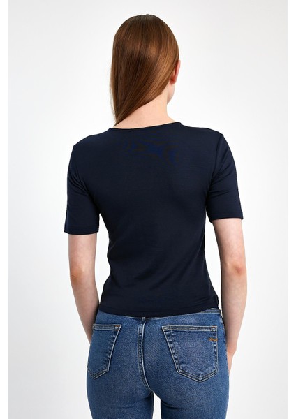 Bisiklet Yaka Büzgülü Tişört fırsatları