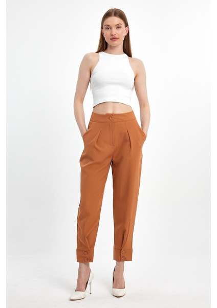 Paçası Düğmeli Pantolon fırsatları