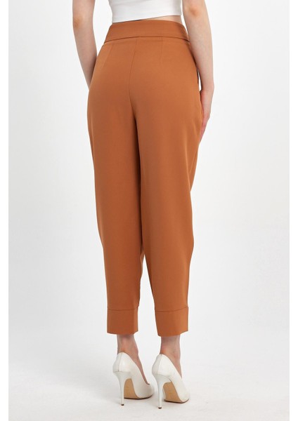 Paçası Düğmeli Pantolon indirimleri