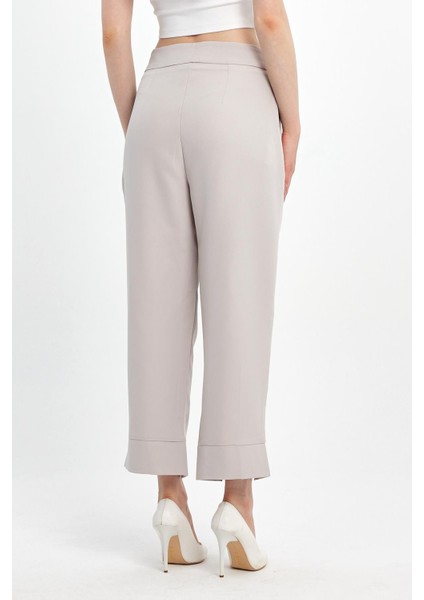 Paçası Düğmeli Pantolon indirimleri