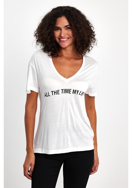 V Yaka Tişört fiyatları