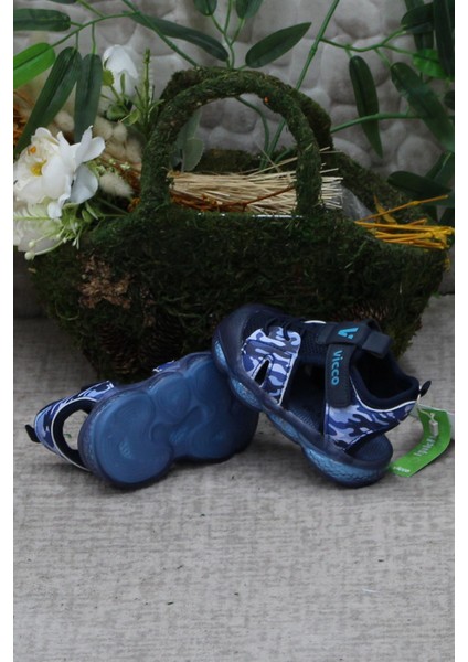 321.E24Y.211 Monrovia Lacivert Rahat Esnek Işıklı Erkek Çocuk Sandalet fiyatları