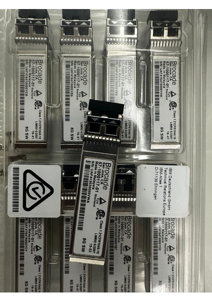 8g Fiber Kanal Sfp+ Modül Multimode 57-1000117-01 Brocade Sfp+ 8g Swl 850NM 300M Ddm Fiber Optic Transceiver 57-1000117-01 modelleri