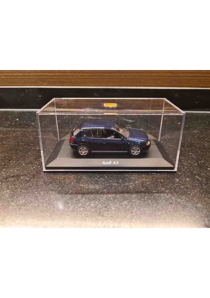 1/43 Audi A3 8l 1996
