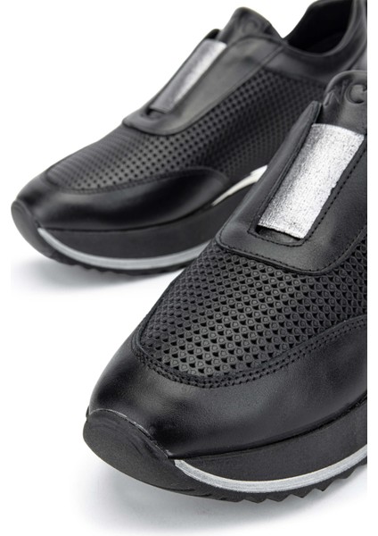 Kadın Deri Siyah Deri Sneakers & Spor Ayakkabı 231 445Y Bn Ayk Y24 Sıyah Dr fırsatları