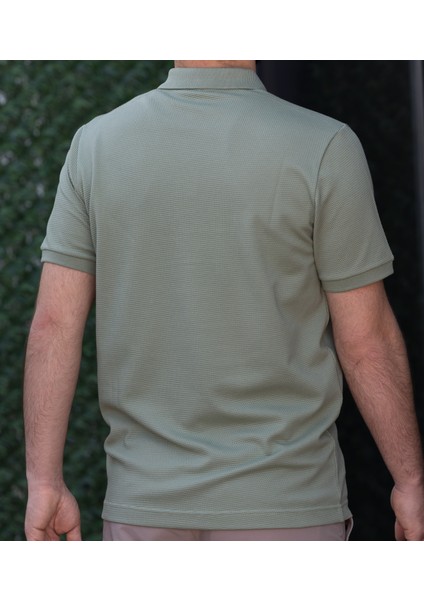 Petek Desen Polo Yaka T-Shirt fırsatları