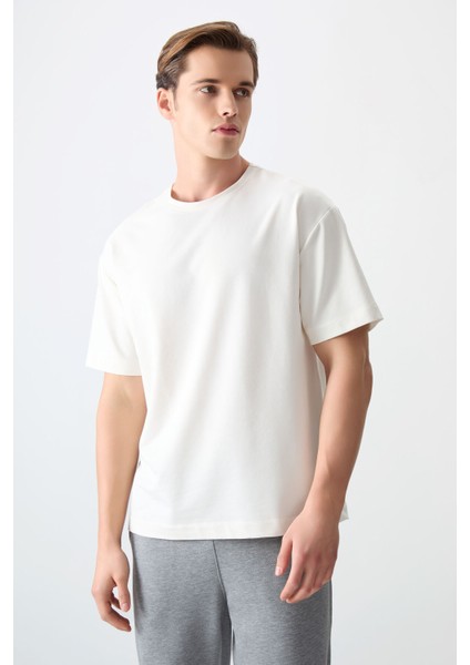 Ekru Pamuklu Kalın Yumuşak Dokulu Oversize Fit Basic Erkek T-Shirt - 88377