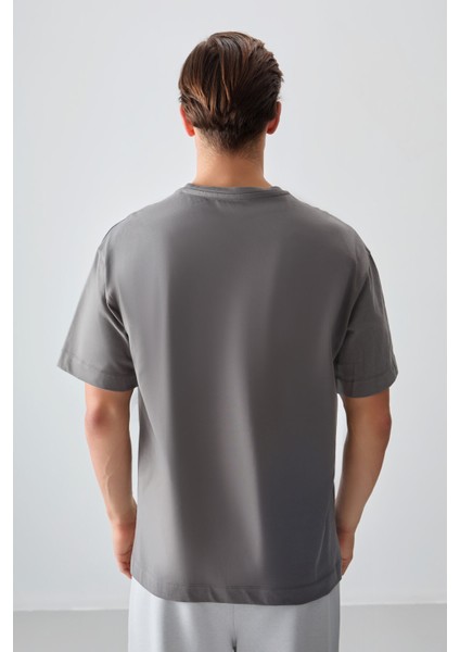 Koyu Gri %100 Pamuk Kalın Yumuşak Dokulu Oversize Fit Basic Erkek T-Shirt - 88353 indirimleri