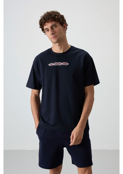 Lacivert Pamuklu Kalın Yüzeyi Dokulu Oversize Fit Baskılı Erkek T-Shirt - 88365