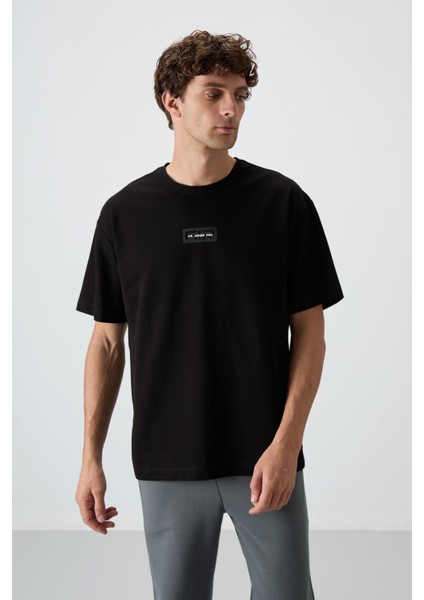 Siyah Pamuklu Kalın Yüzeyi Dokulu Oversize Fit Baskılı Erkek T-Shirt - 88367