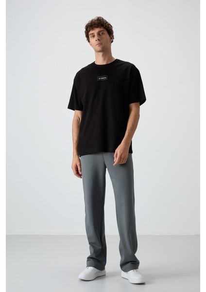 Siyah Pamuklu Kalın Yüzeyi Dokulu Oversize Fit Baskılı Erkek T-Shirt - 88367