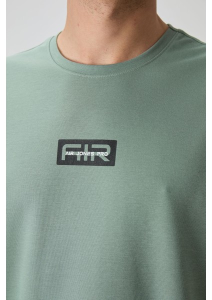 Açık Yeşil Pamuklu Kalın Yüzeyi Dokulu Oversize Fit Baskılı Erkek T-Shirt - 88367