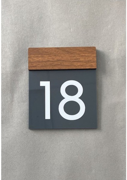 Wooden Serisi Minimal Kapı Numarası modelleri