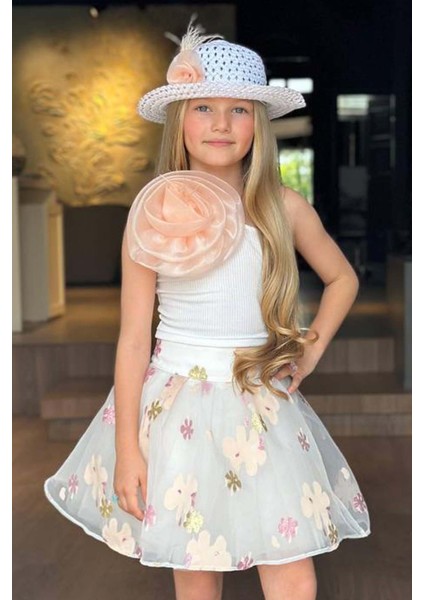 Kız Çocuk Tek Omuzlu Gül Detaylı Bluz ve Jakar Desenli Somon Etekli Takım