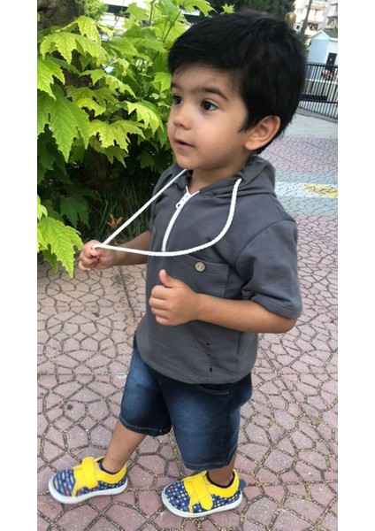 Kot Pantolonlu Kısa Kollu Kapşonlu Erkek Çocuk 2'li Takım - 3-6 Yaş - 2093