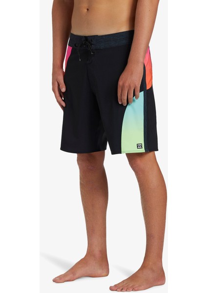 Cylinders Pro 19 Erkek Siyah Mayoşort.blk indirimleri