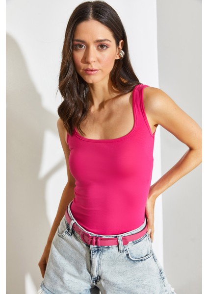 Kadın Kare Yaka Kalın Askılı Atlet