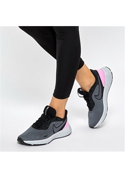 Wmns Revolution 5 Kadın Koşu Ayakkabısı BQ3207-004 modelleri