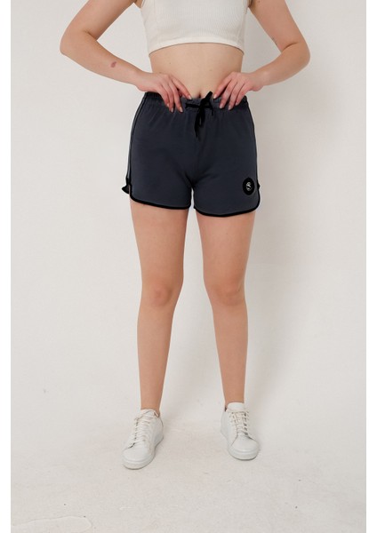 Kadın Openent Antrasit Mini Yırtmaçlı Şort fırsatları