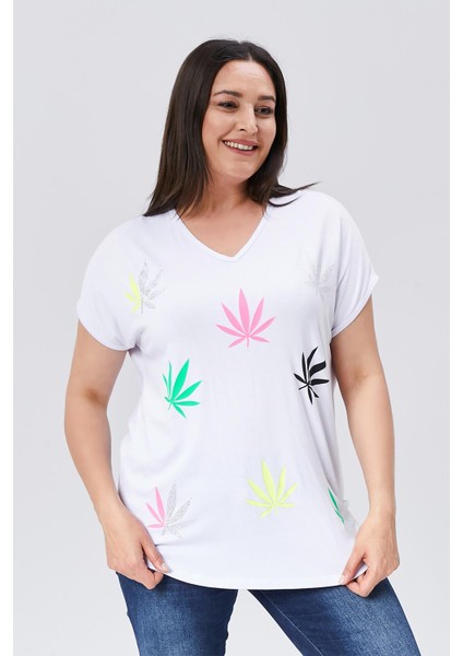 Kadın Büyük Beden Neon Taş Baskılı Beyaz Bluz