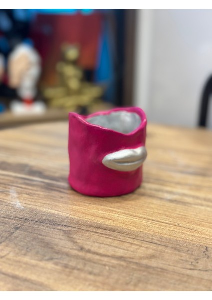 Iki Cadı Tasarım, Penguen Dudak El Yapımı Seramik Üçlü Kupa Seti fırsatları