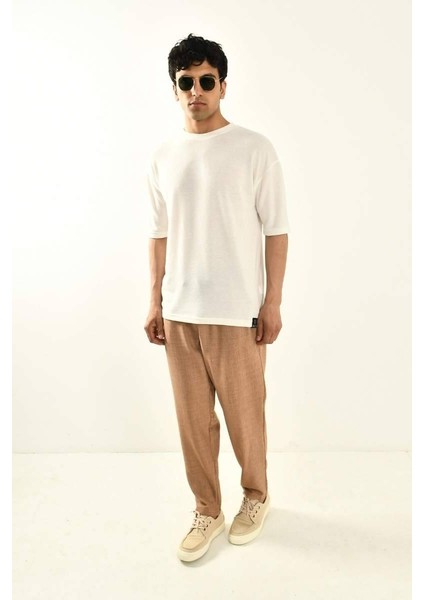 Ekru Soft Kumaş Rahat Kesim Basic T-Shirt modelleri