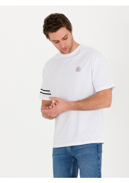 Erkek Beyaz Bisiklet Yaka Oversize T-Shirt 50266514-VR013 modelleri