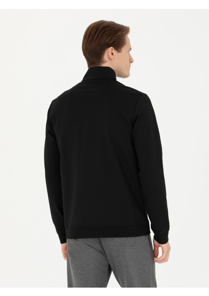 Erkek Siyah Regular Fit Yarım Fermuarlı Cepli Sweatshirt 50276174-VR046 indirimleri